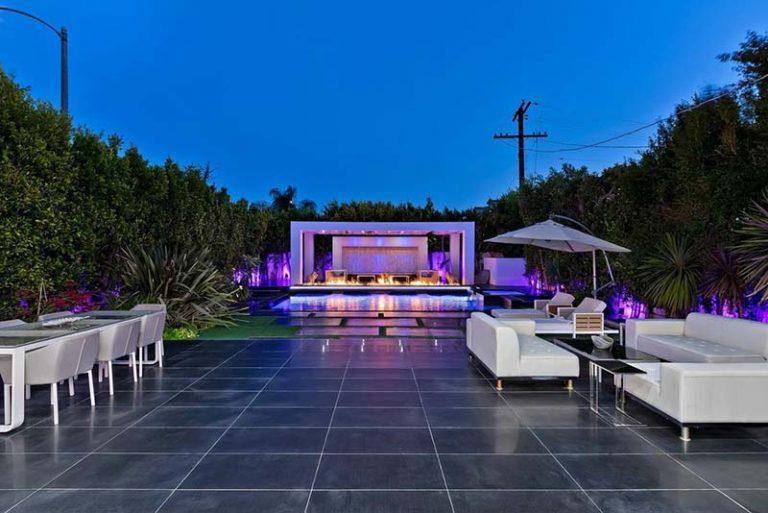 About Beautiful Swimming Pool Contractors and Landscape Design in Dubai